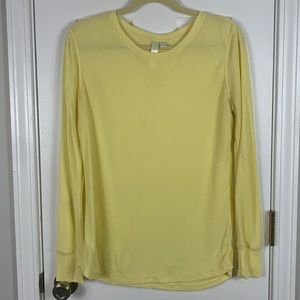 Green Tea yellow long sleeved thermal shirt size XL.